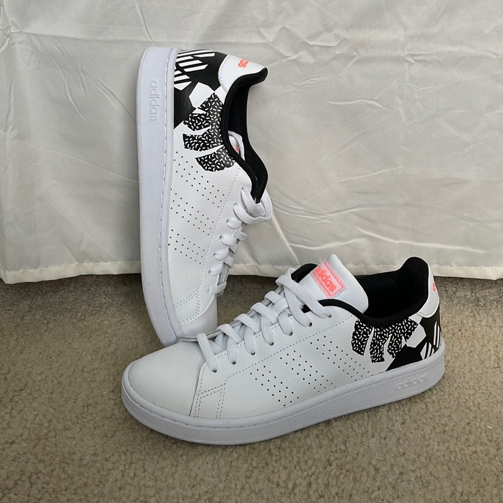 EUC Adidas.